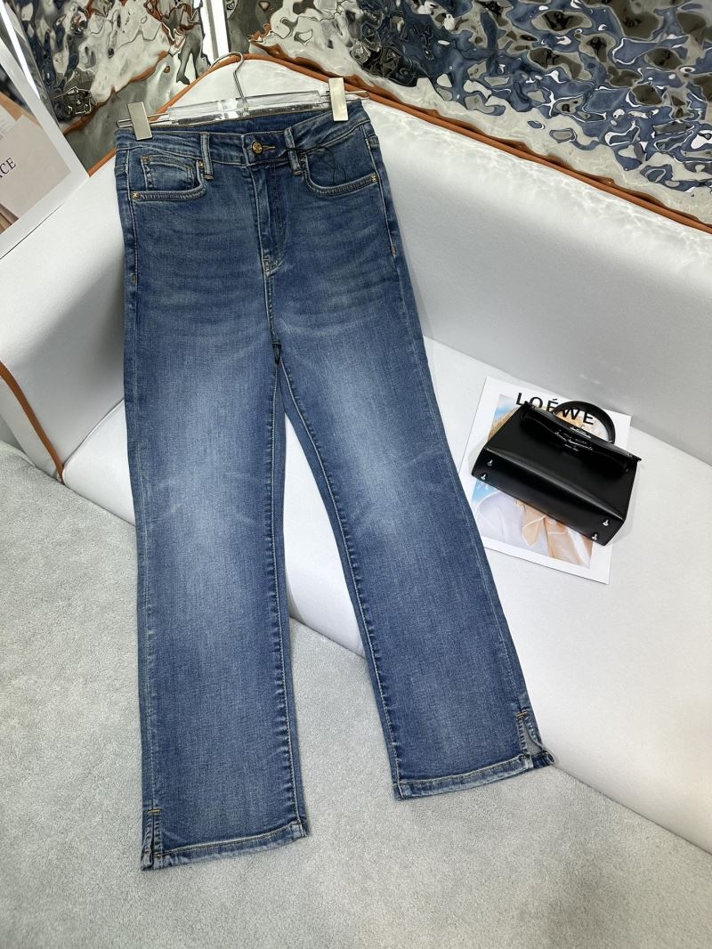 Chanel Jeans